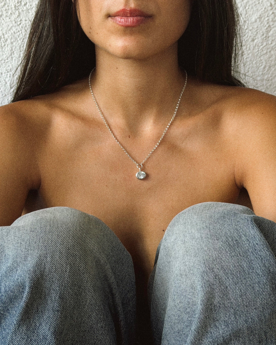 COLLAR LUMEA
